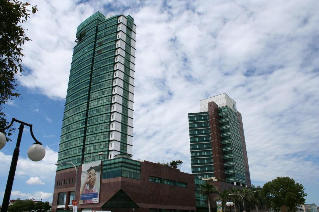Hock Lee Hotel & Residences Kuching Zewnętrze zdjęcie
