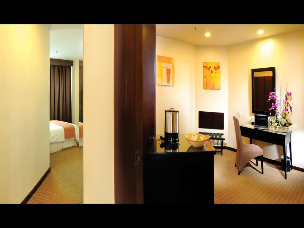 Hock Lee Hotel & Residences Kuching Zewnętrze zdjęcie